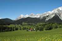 Salzkammergut: Individuell wandern ohne Gepäck entlang Höhenwegen, Seen & Dachsteingletscher